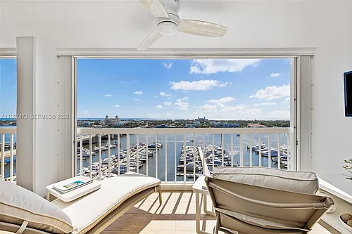 400 N Flagler Dr Photo 1