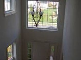 8 Kyle Ct, Mount Laurel, NJ 08054