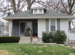 2627 Yale Blvd, Springfield, IL 62703