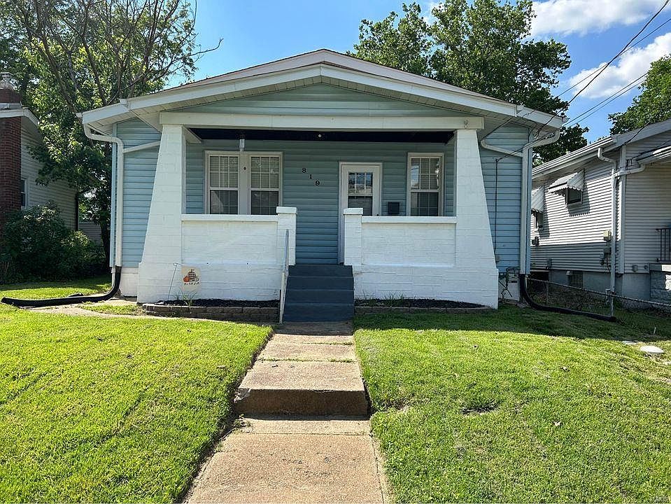 1st image of 819 Pardella Ave