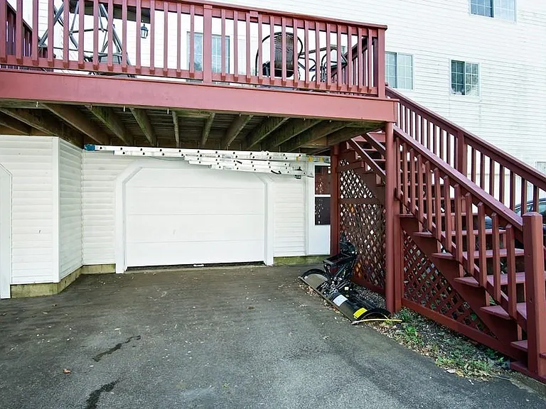 16 Breck St #1E — Photo 20