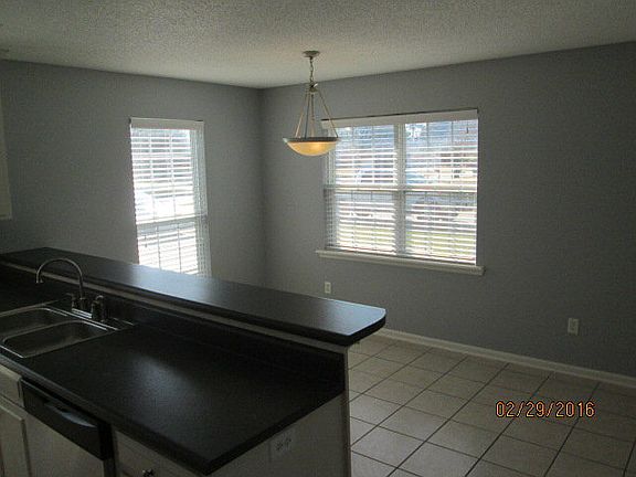 4th image of 160 Long Pine Dr