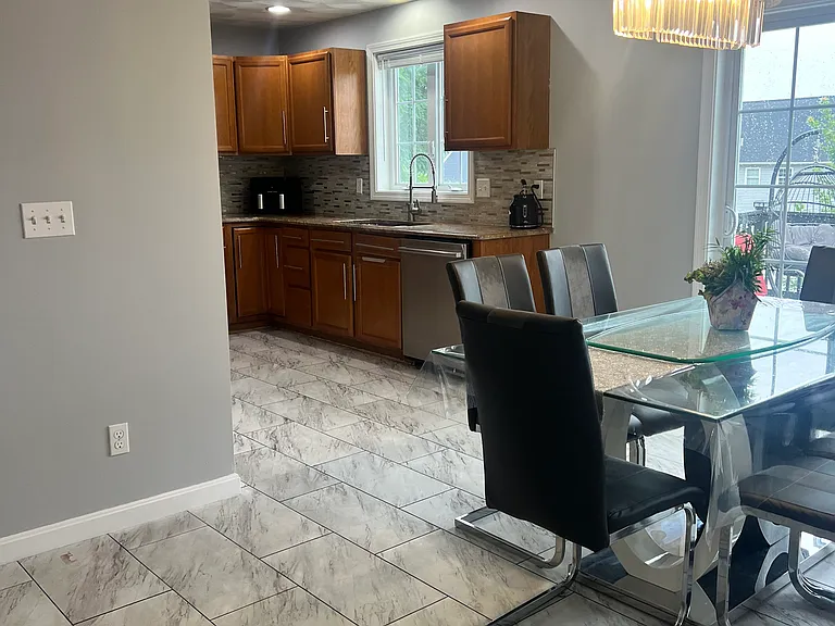 70 Fieldside Dr — Photo 7