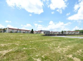 100 Edgemont Rd, Wytheville, VA 24382