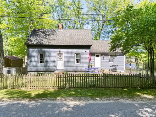 59 Salmon Falls Road, Buxton, ME 04093