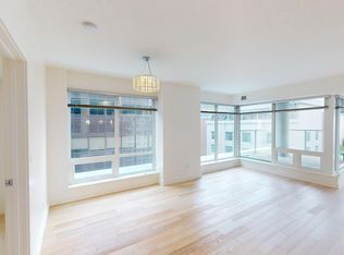 930 6th Ave SW #1003, Calgary, AB T2P1J3