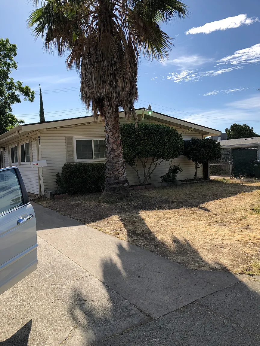 6533 Brock Dr photo 1