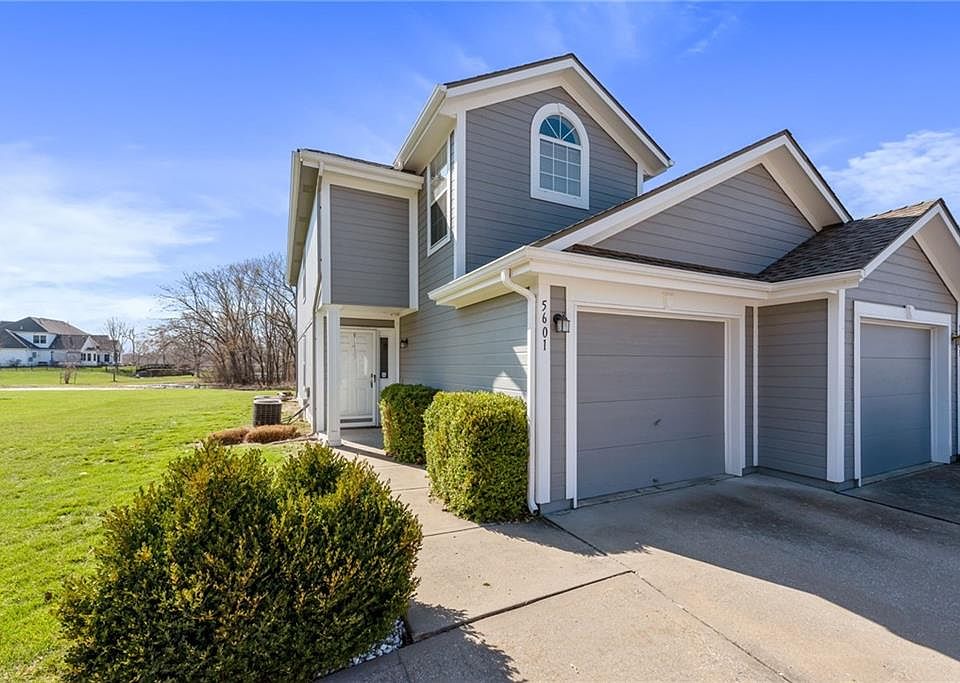 5601 NW Plantation Dr, Lees Summit, MO 64064 Zillow