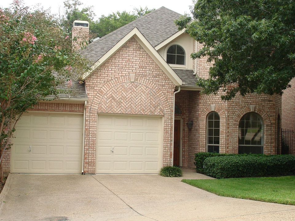 Beautiful Executive Home!