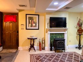 366 Walnut Ave, Roxbury, MA