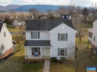 916 Sherwood Ave, Waynesboro, VA 22980