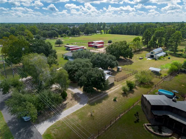 8631 Matthews Ln, Magnolia, TX 77354