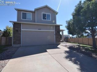 6907 Cabriolet Dr, Colorado Springs, CO 80923