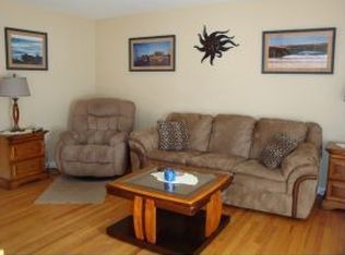 418 Mountain Rd, Concord, NH 03301