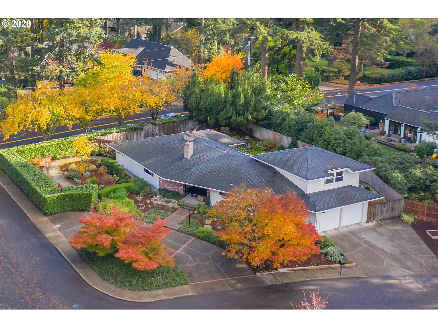 1200 Lake Garden Ct photo 1