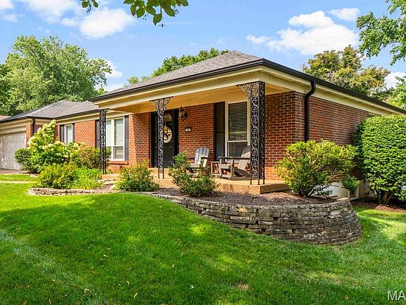2nd image of 107 Lea Meadows Dr