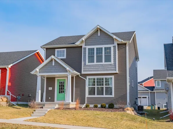 503 N Division St, Waunakee, WI 53597