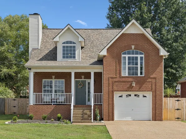 308 Lone Oak Dr, White House, TN 37188