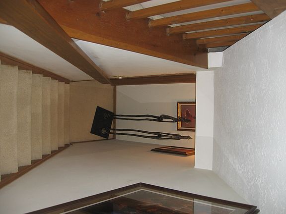 2nd image of 1076 Worthington Woods Blvd