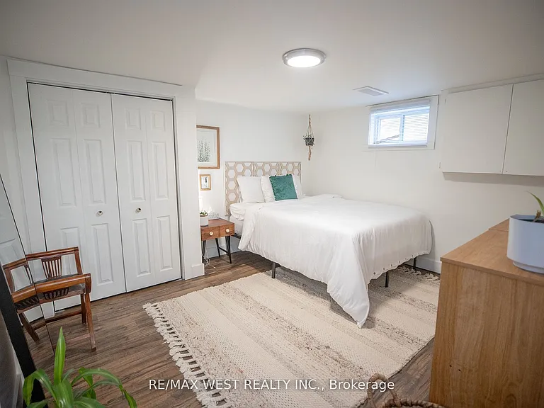 93 Peel St #2 — Photo 25