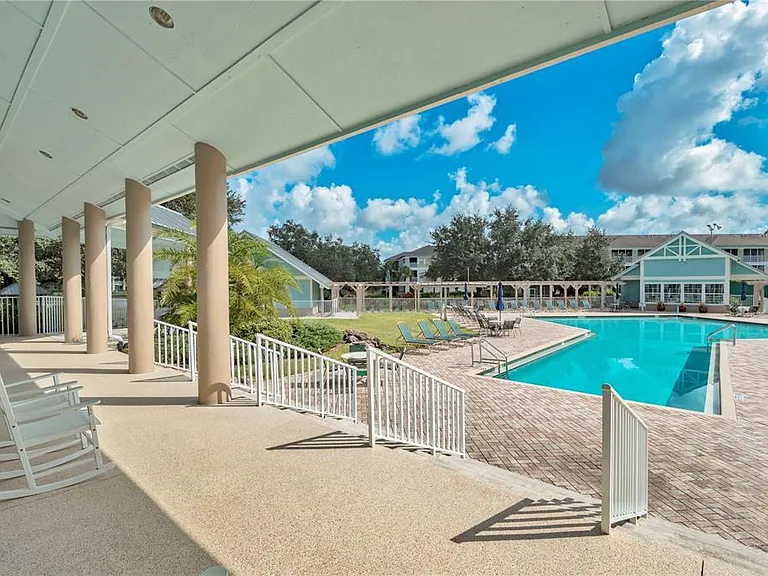 19355 Water Oak Dr #306 — Photo 9
