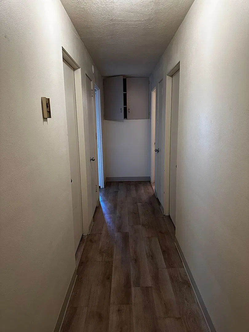 628 Ferry St SW Apartments — Photo 2