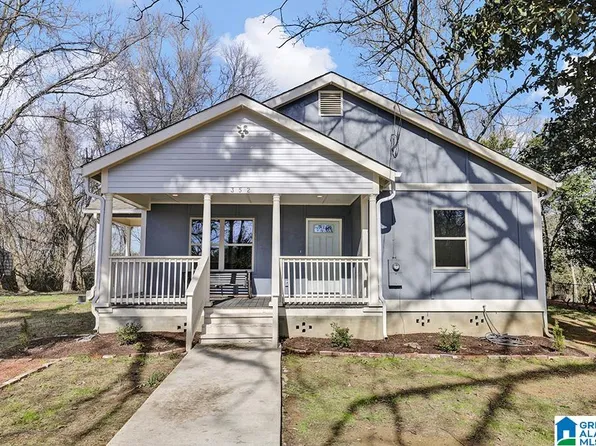 352 11th Ave NE, Graysville, AL 35073