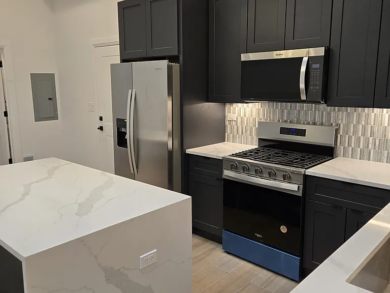 2909 N Milwaukee Ave #3 — Photo 3