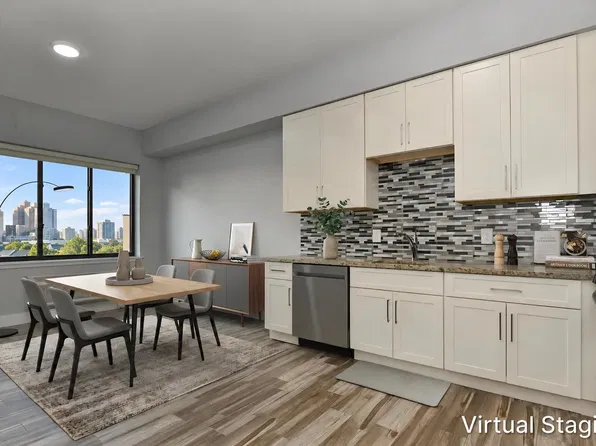 424 Whiton Street image 1 of 26