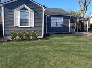 132 SE Tarrant Ave, Burleson, TX 76028