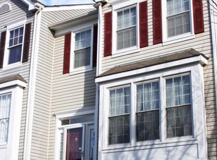 18521 Cherry Laurel Ln, Gaithersburg, MD 20879