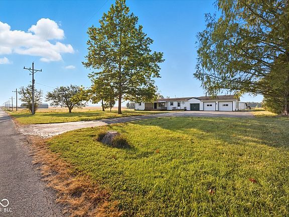 4th image of 5969 E County Road 200 S