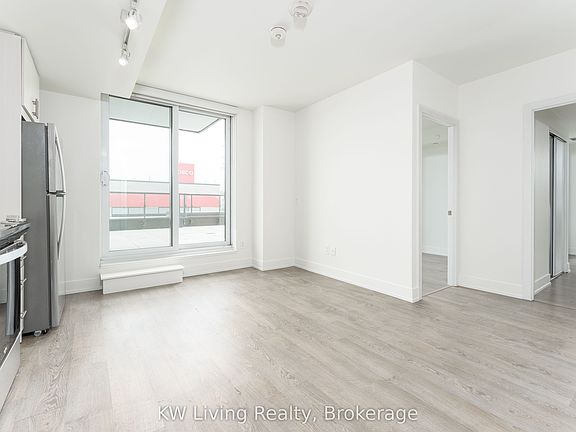 4th image of 2550 Simcoe St N #207