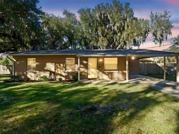 254 4th St, Osteen, FL 32764