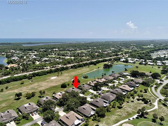 3rd image of 6824 SE Bunker Hill Dr