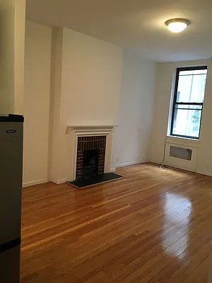 Rented by AJ Clarke | media 8