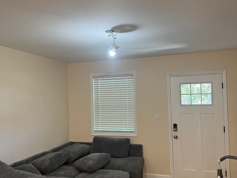 2355 Burlington Ave N — Photo 3