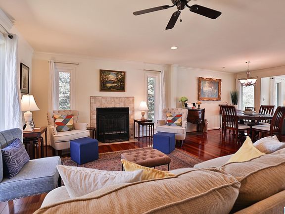 4th image of 179 Lakeridge Dr