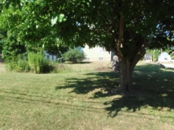 164 Pulaski St, Berea, OH 44017