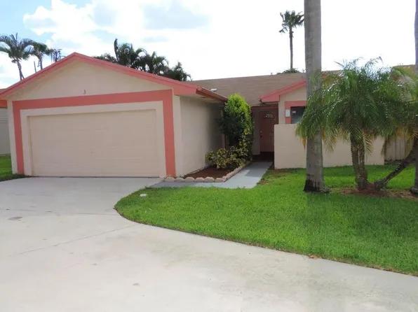 3 Eaton Place, Boynton Beach, FL 33426