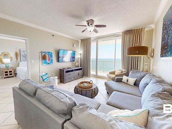 4th image of 527 Beach Club Trl APT D1504