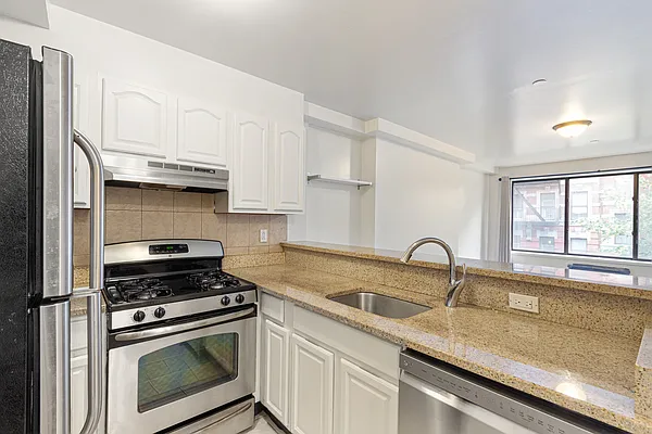 Rented by Nest Seekers International | media 2