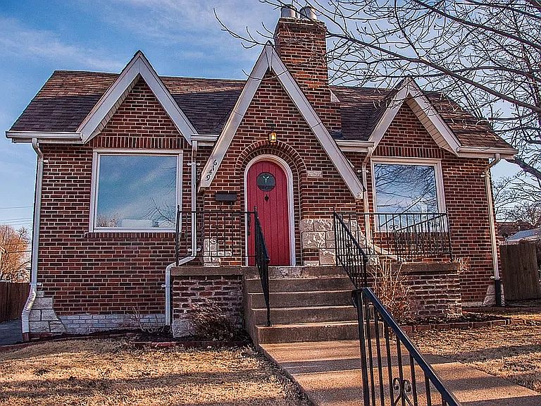 1st image of 9416 Sterling Pl