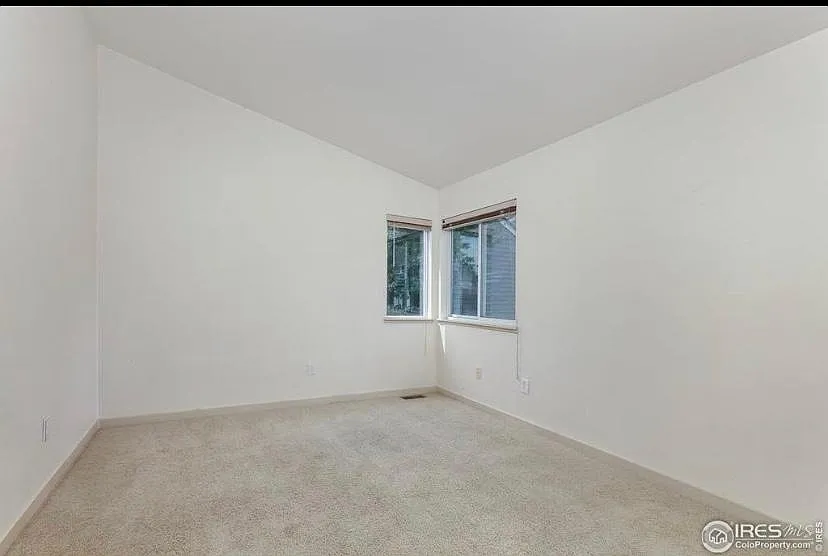 4885 Kings Ridge Blvd — Photo 4