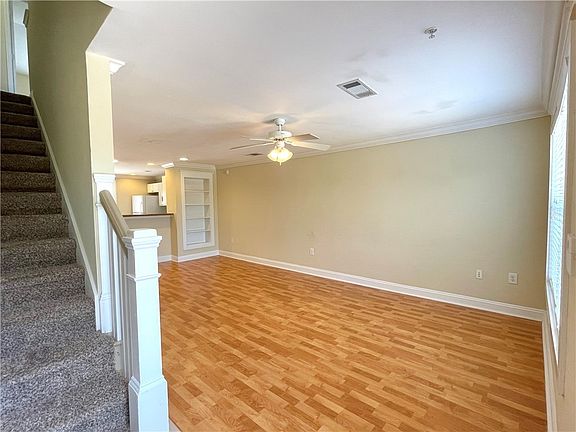 3rd image of 1725 Harvey Mitchell Pkwy S APT 2322