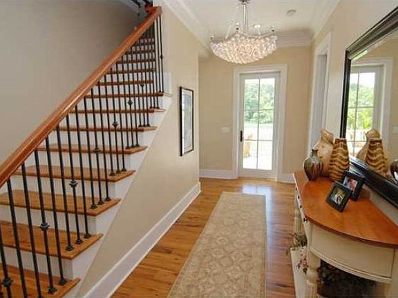 4th image of 2952 Deer Point Dr