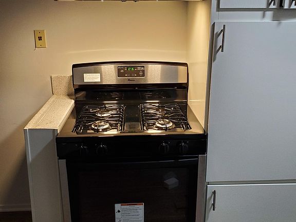 3rd image of 3623 Garnet St APT 2
