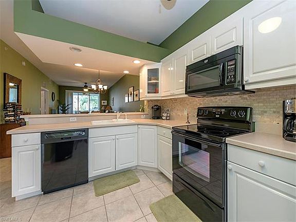 5th image of 2395 Bayou Ln APT 3