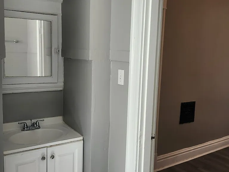 5234 Louisiana Ave #2F — Photo 5