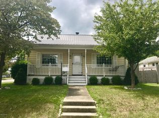 322 Sylvan St, Buchanan, MI 49107